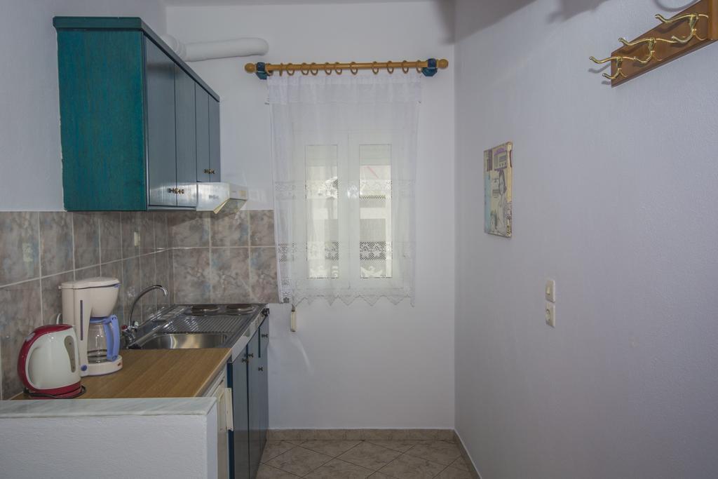 Studios Nelli Alonissos Патітірі Екстер'єр фото